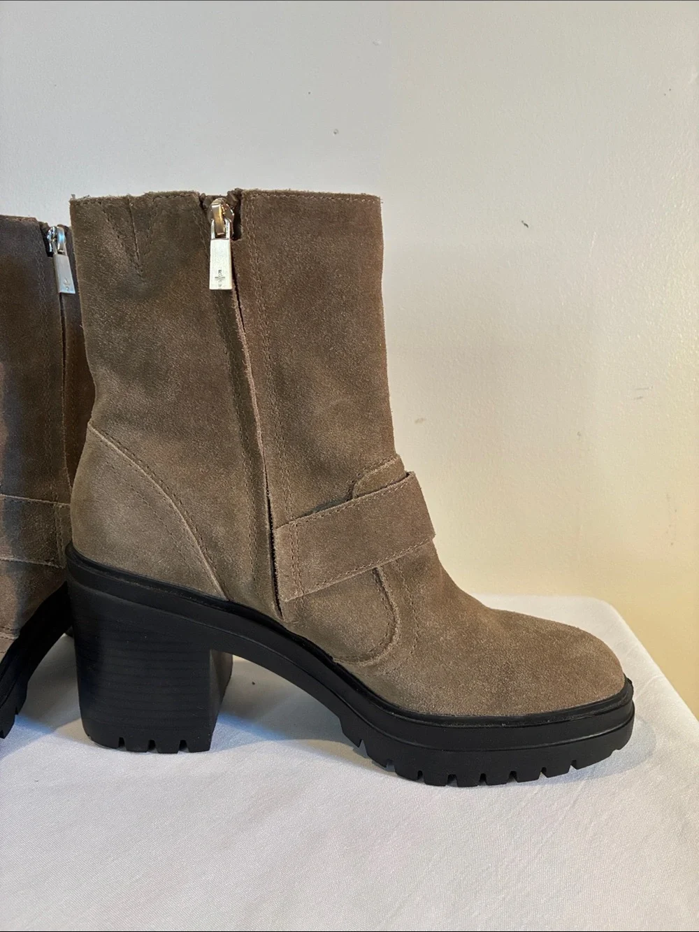 Kenneth Cole New York kenneth cole